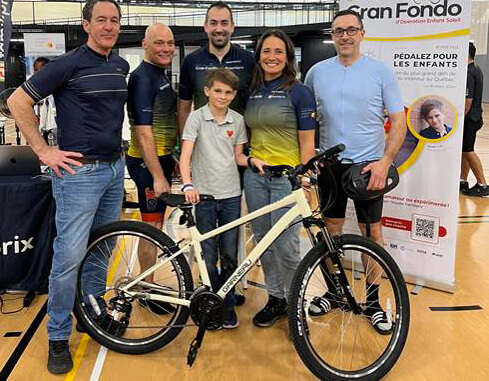 L’événement de vélo virtuel le Gran Fondo, présenté par Familiprix et Garneau